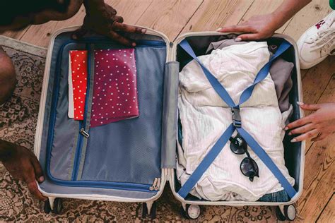 how to send extra luggage overseas